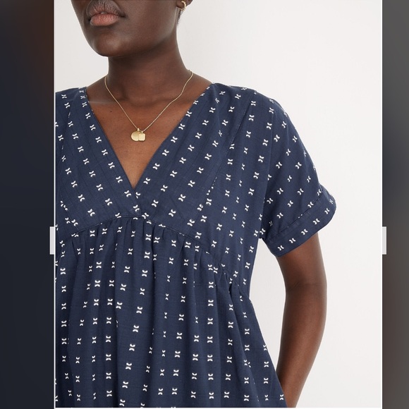 Madewell V-Neck Dolman-Sleeve Mini Dress in Textured Dot M - Picture 3 of 14